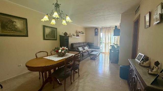 Imagen 2 Inmueble 302659 - Apto. Playa en venta en Canet De Mar / Piso en Canet de Mar, primera linea de mar.