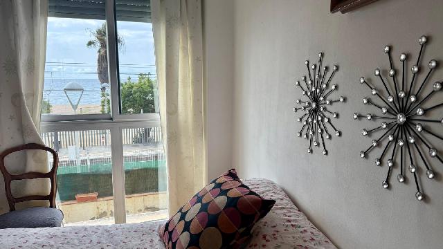 Imagen 12 Inmueble 302659 - Apto. Playa en venta en Canet De Mar / Piso en Canet de Mar, primera linea de mar.