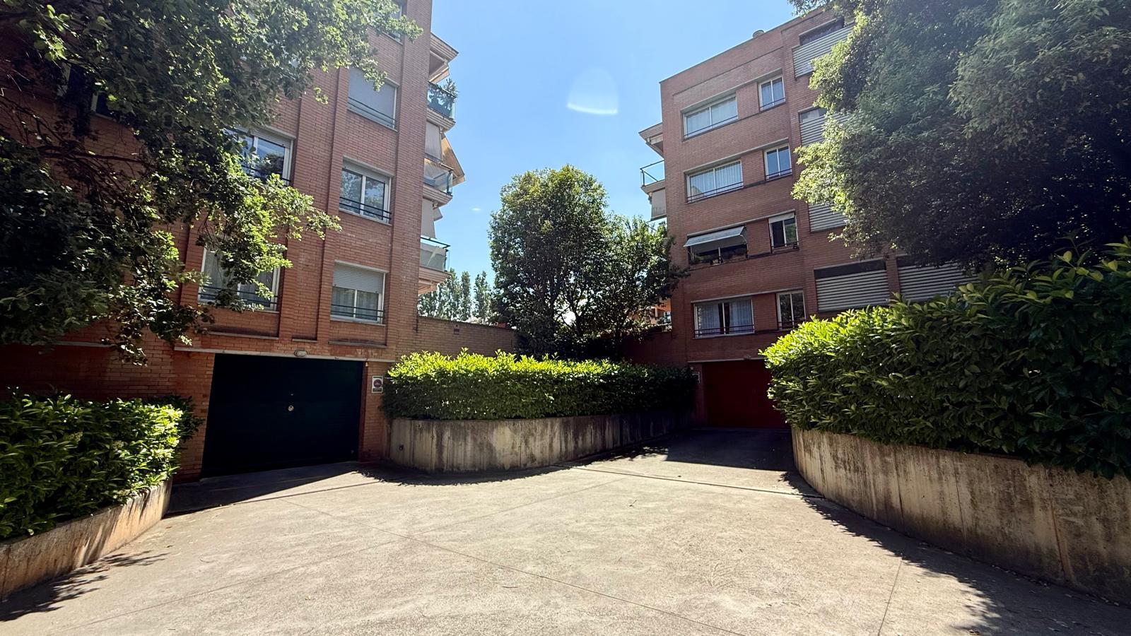 Imagen 5 Apartamento en venta en Sant Cugat Del Vallès / Piso en Torre Blanca frente a colegio Europa