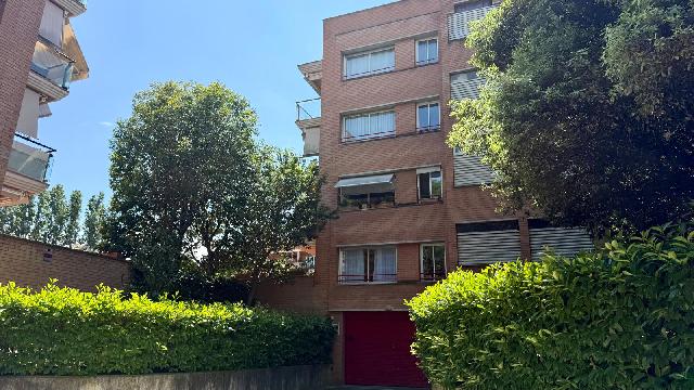Imagen 4 Inmueble 302850 - Apartamento en venta en Sant Cugat Del Vallès / Piso en Torre Blanca frente a colegio Europa