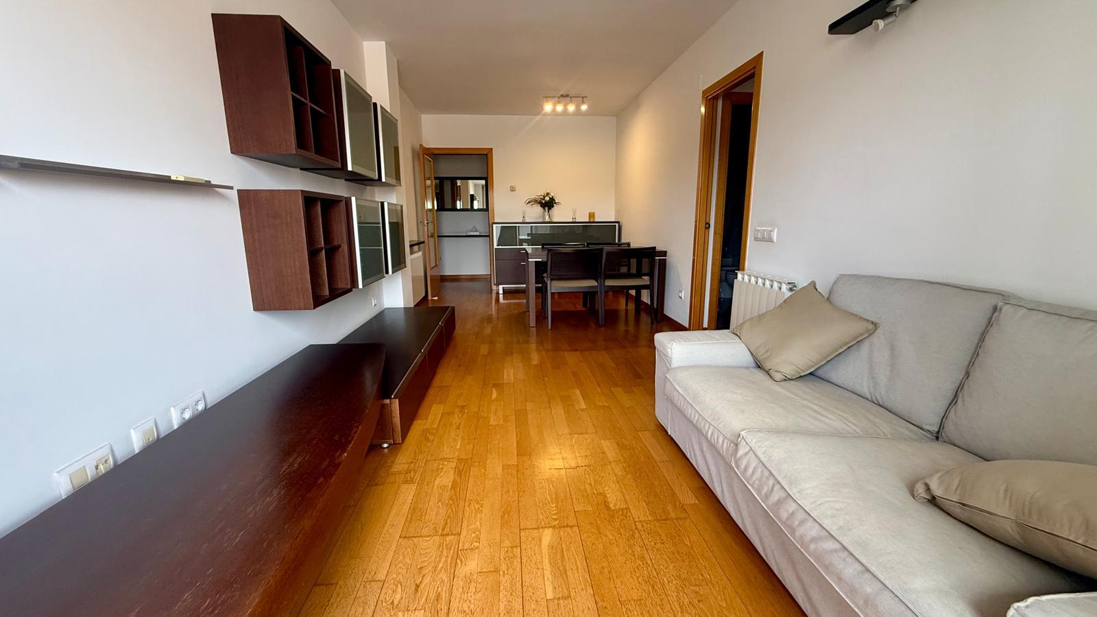 Imagen 1 Piso en alquiler en Sant Cugat Del Vallès / Atico  en alquiler en Coll fava