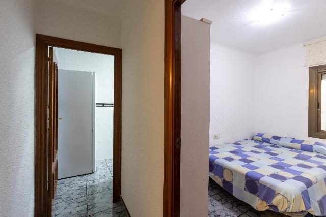 Imagen 14 Inmueble 306049 - Apartamento en venta en Santa Coloma De Gramenet / Junto a comercios y transporte público,...