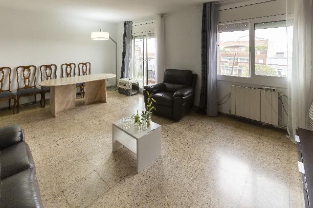 Imagen 3 Inmueble 306155 - Ático en venta en Barcelona / Ático, Via Júlia con vistas y ascensor.