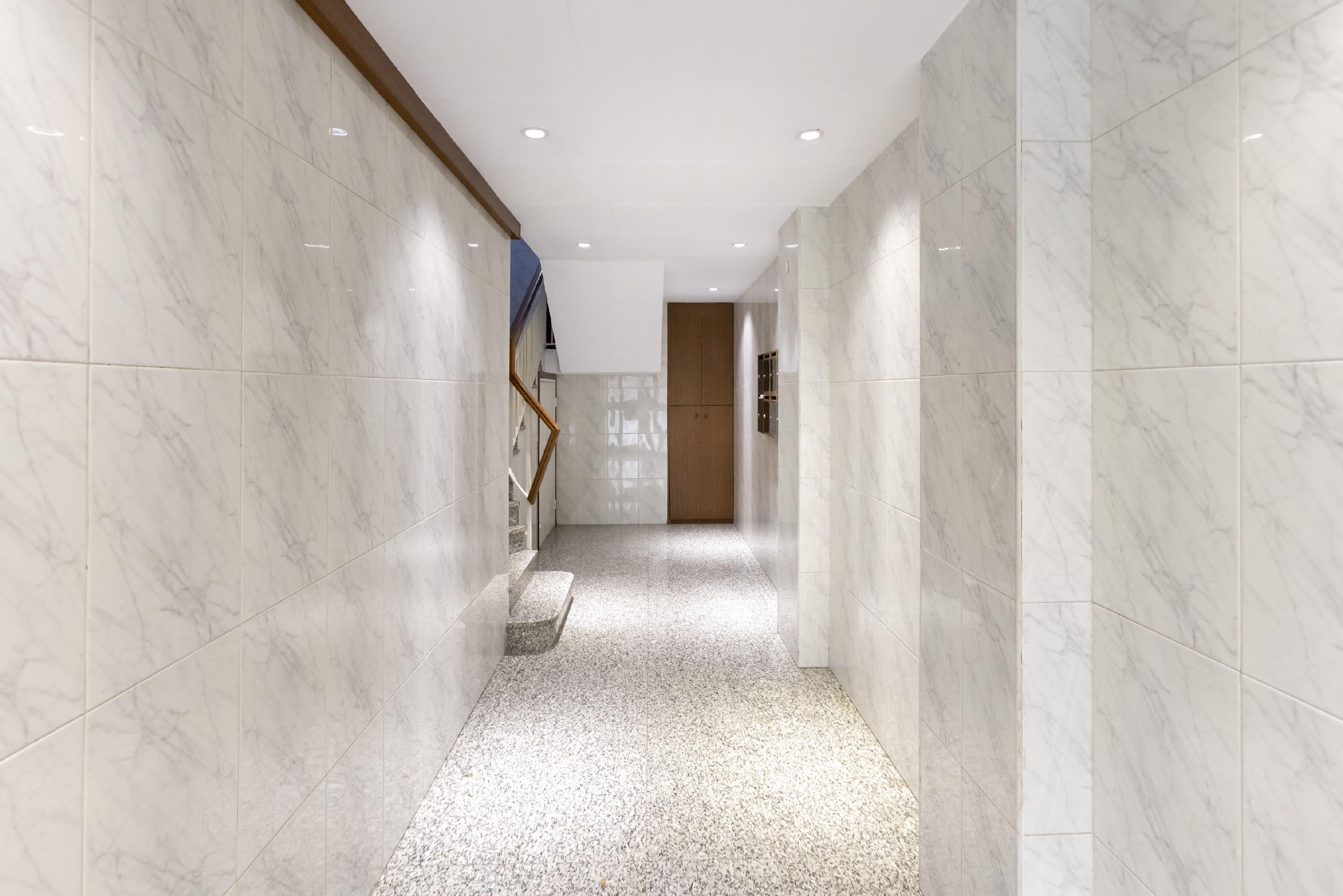 Imagen 22 Ático en venta en Barcelona / Ático, Via Júlia con vistas y ascensor.