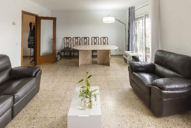 Imagen 2 Inmueble 306155 - Ático en venta en Barcelona / Ático, Via Júlia con vistas y ascensor.