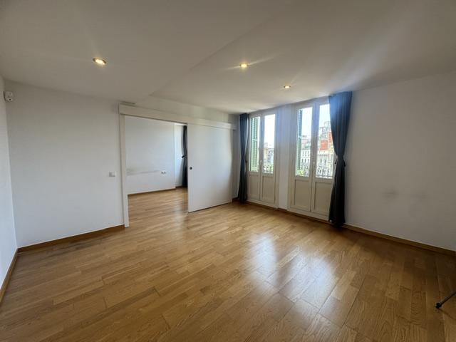 Imagen 3 Inmueble 303794 - Apartamento en venta en Barcelona / Calle Aribau esquina con Calle Valencia