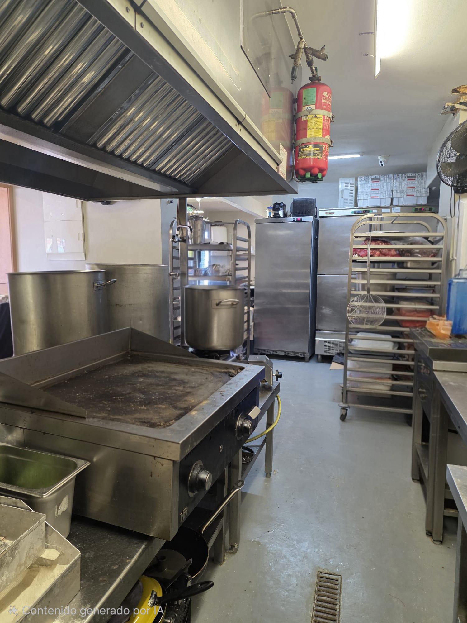 Imagen 26 Local Comercial en venta en Campello El / Primera linea de playa