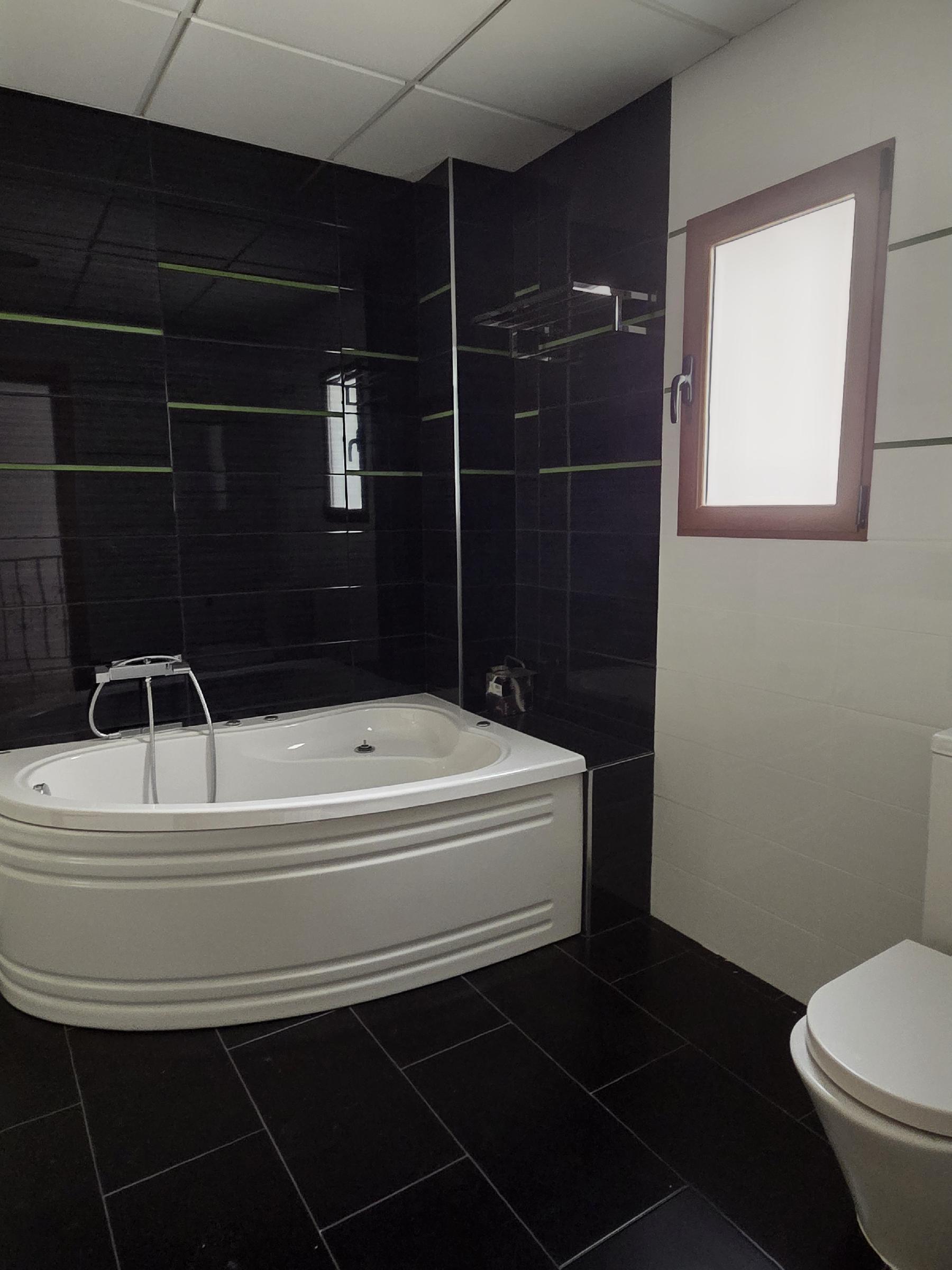 Imagen 17 Casa Pareada en venta en Jijona/xixona / En el centro del pueblo