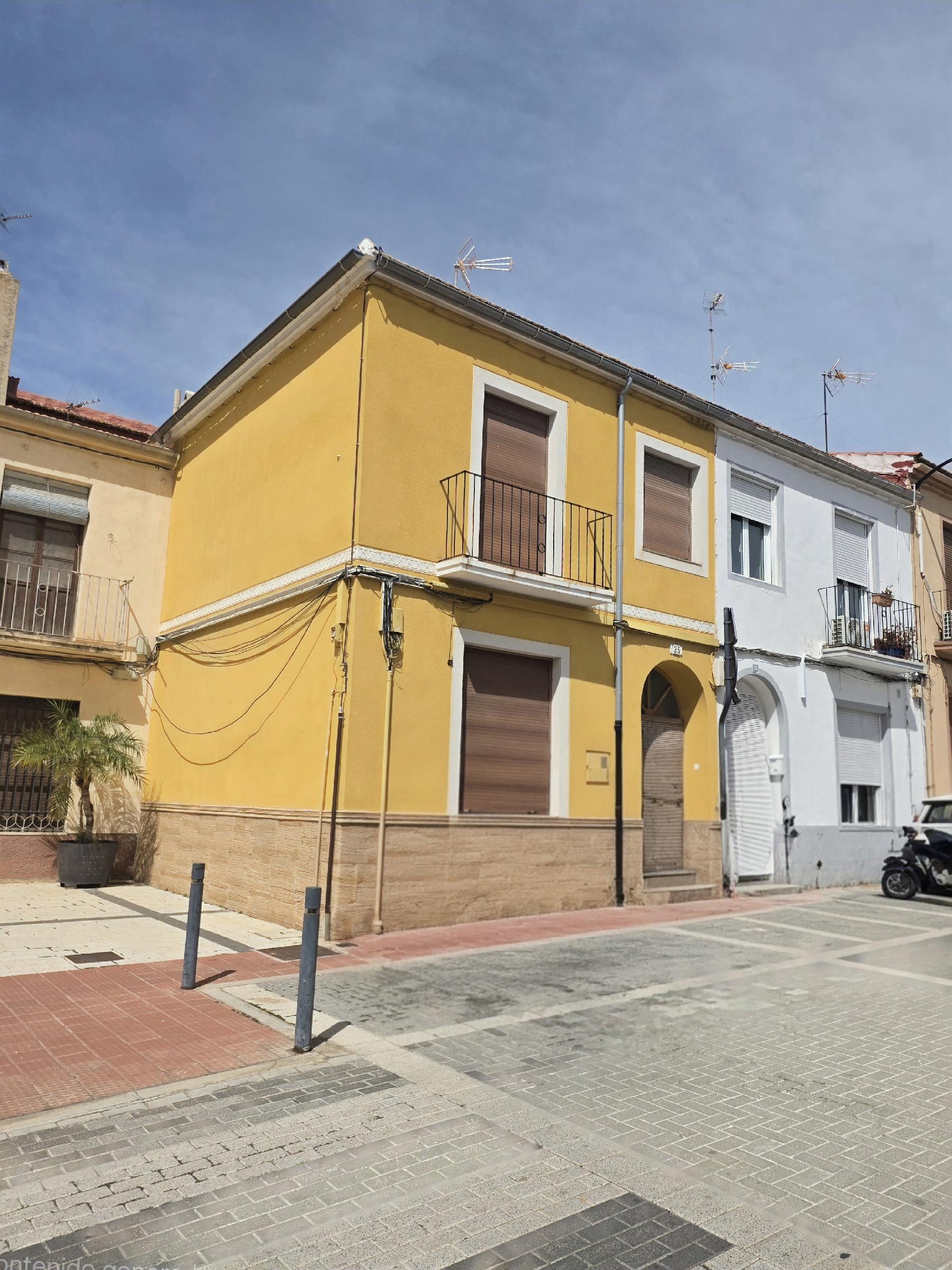 Imagen 8 Casa Pareada en venta en Jijona/xixona / En el centro del pueblo