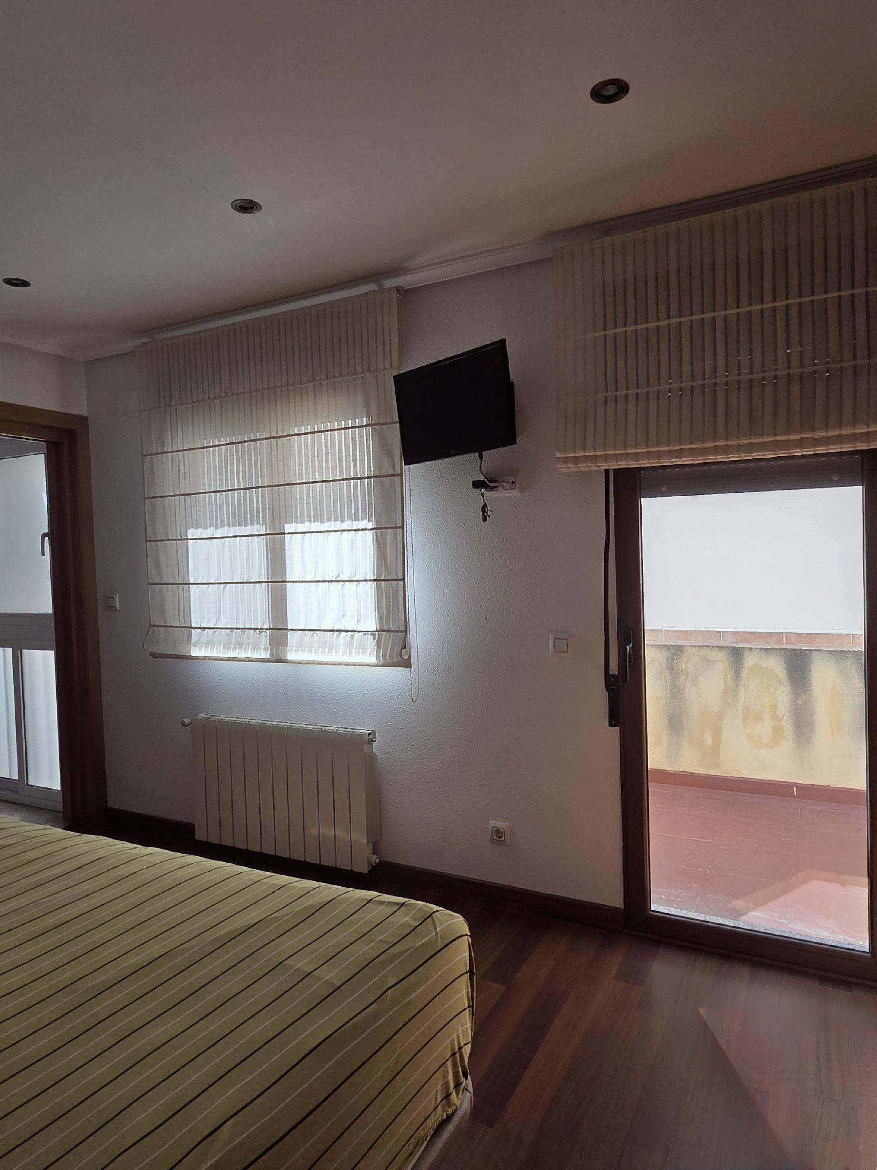 Imagen 21 Casa Pareada en venta en Jijona/xixona / En el centro del pueblo