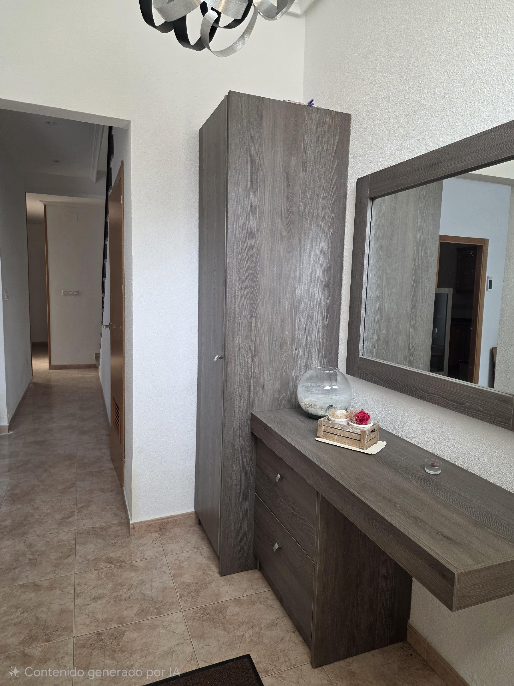 Imagen 2 Casa Pareada en venta en Jijona/xixona / En el centro del pueblo