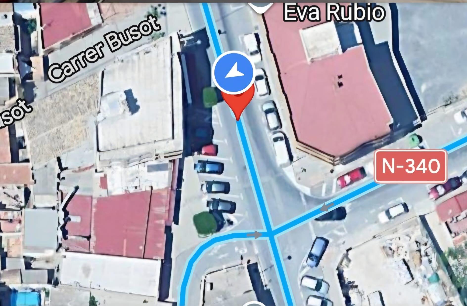 Imagen 2 Local Comercial en venta en Mutxamel / Zona del casco Antiguo