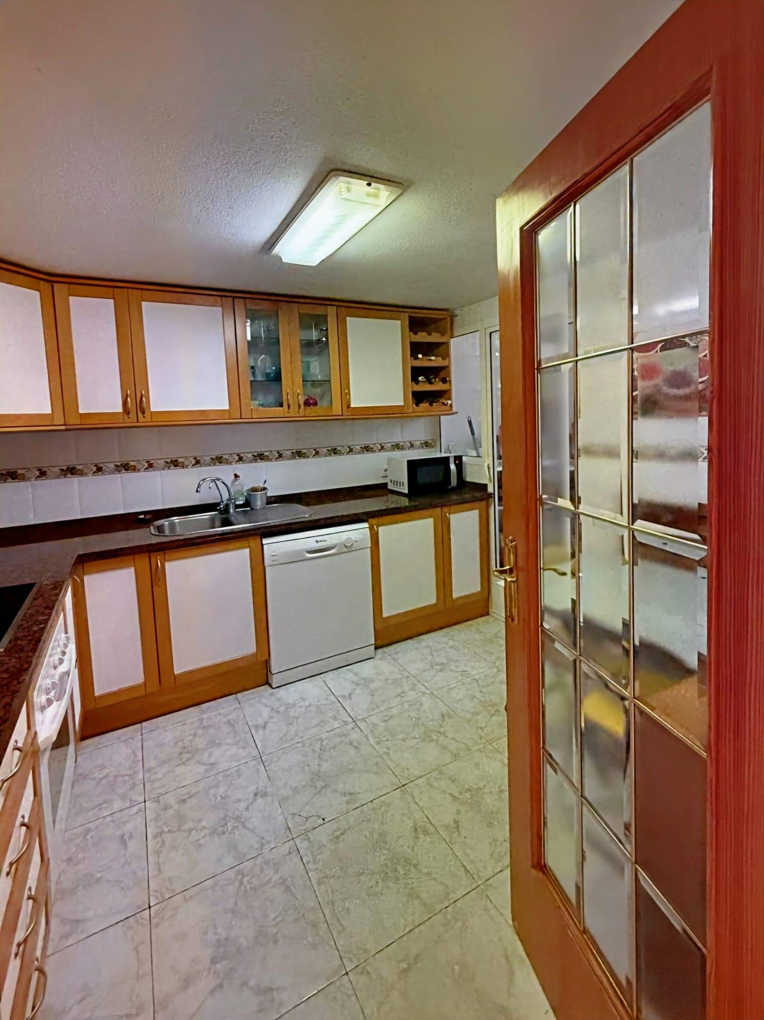 Imagen 18 Casa Adosada en venta en Campello El / Duplex  Playa Muchavista 