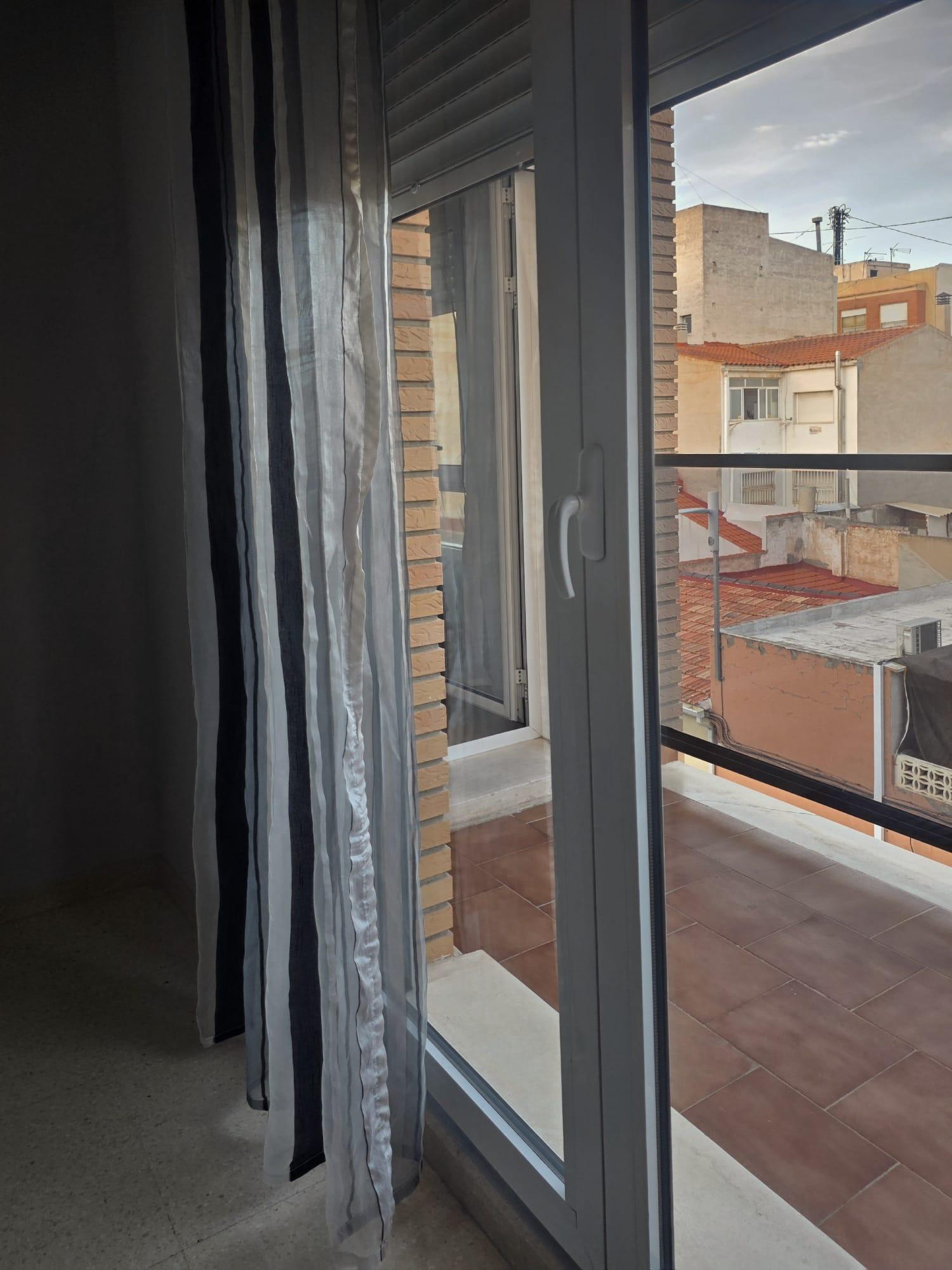 Imagen 8 Apartamento en venta en Elda / Centro de la ciudad , cerca de todas la comodidades