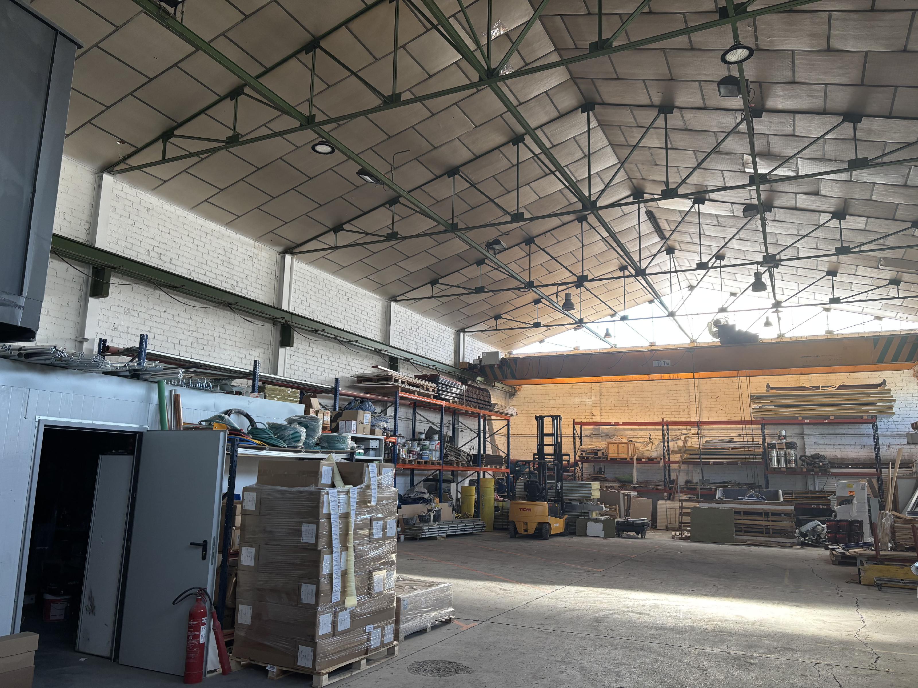 Imagen 6 Local Industrial en venta en Òdena / Al lado de la ciudad