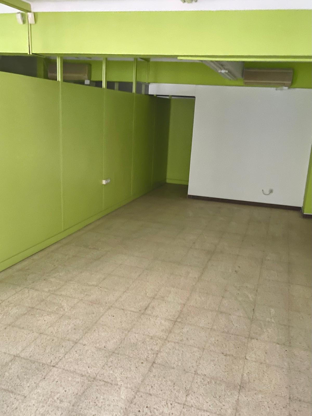 Imagen 9 Local Comercial en venta en Igualada / A peu del carrer
