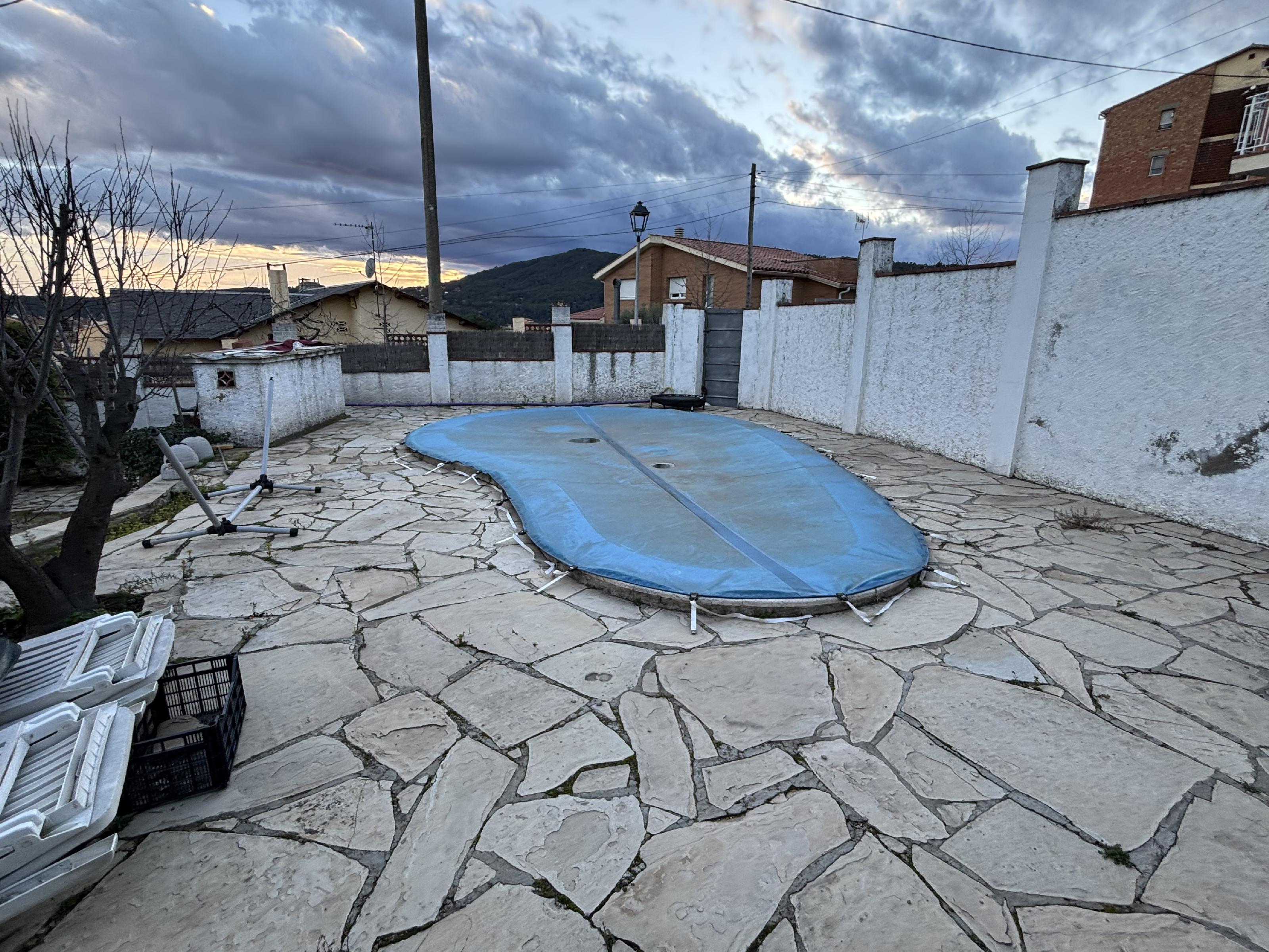 Imagen 4 Casa en venta en Vallbona D´anoia / Cerca de la estación del tren