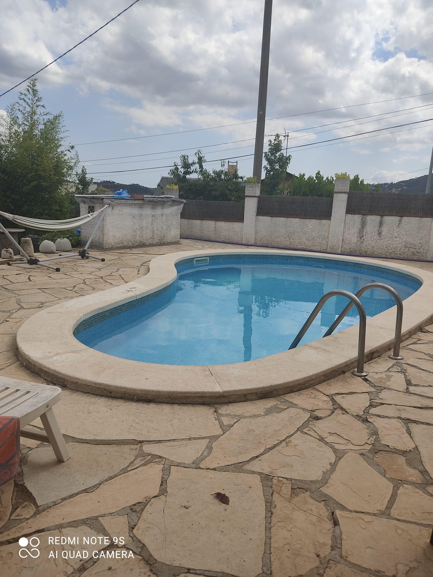 Imagen 2 Casa en venta en Vallbona D´anoia / Cerca de la estación del tren