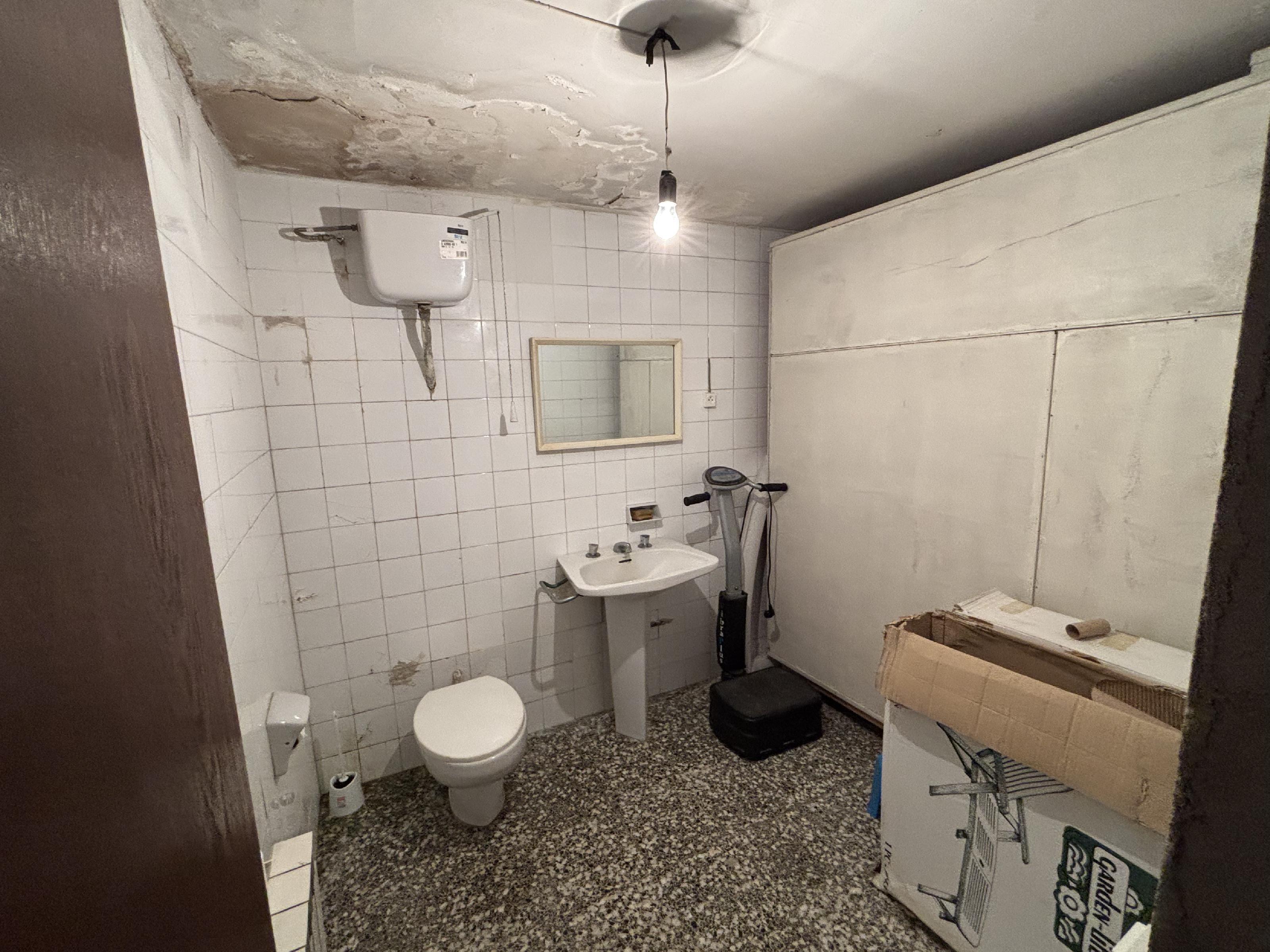 Imagen 35 Casa en venta en Vallbona D´anoia / Cerca de la estación del tren