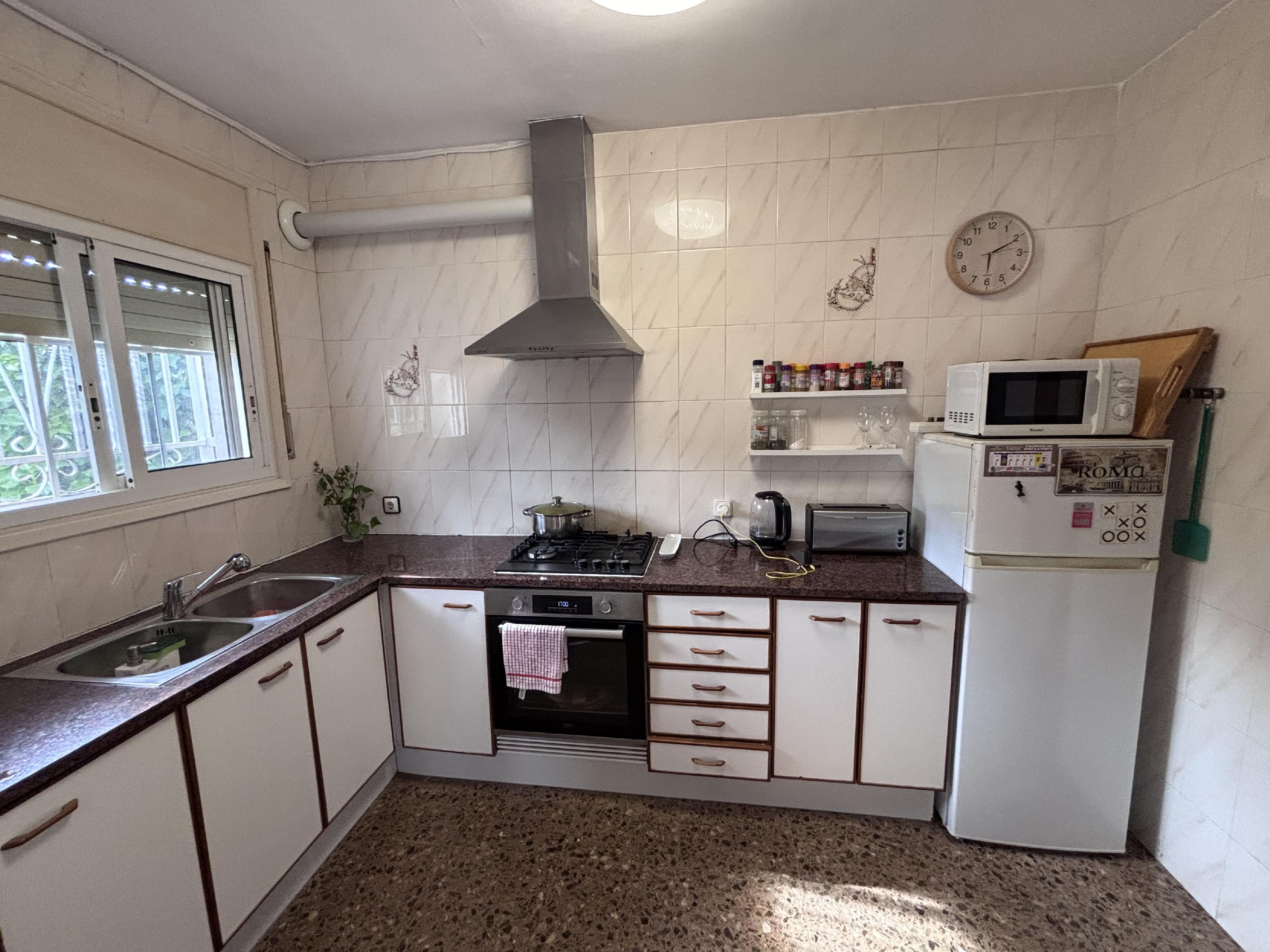 Imagen 17 Casa en venta en Mediona / Cerca del centro de la urbanización