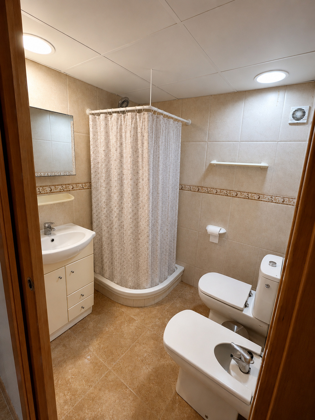 Imagen 15 Casa en venta en Mediona / Cerca del centro de la urbanización