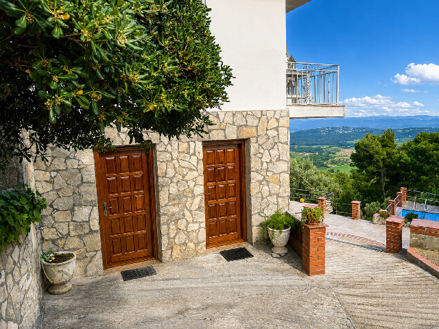 Imagen 28 Inmueble 303609 - Casa en venta en Mediona / Cerca del centro de la urbanización