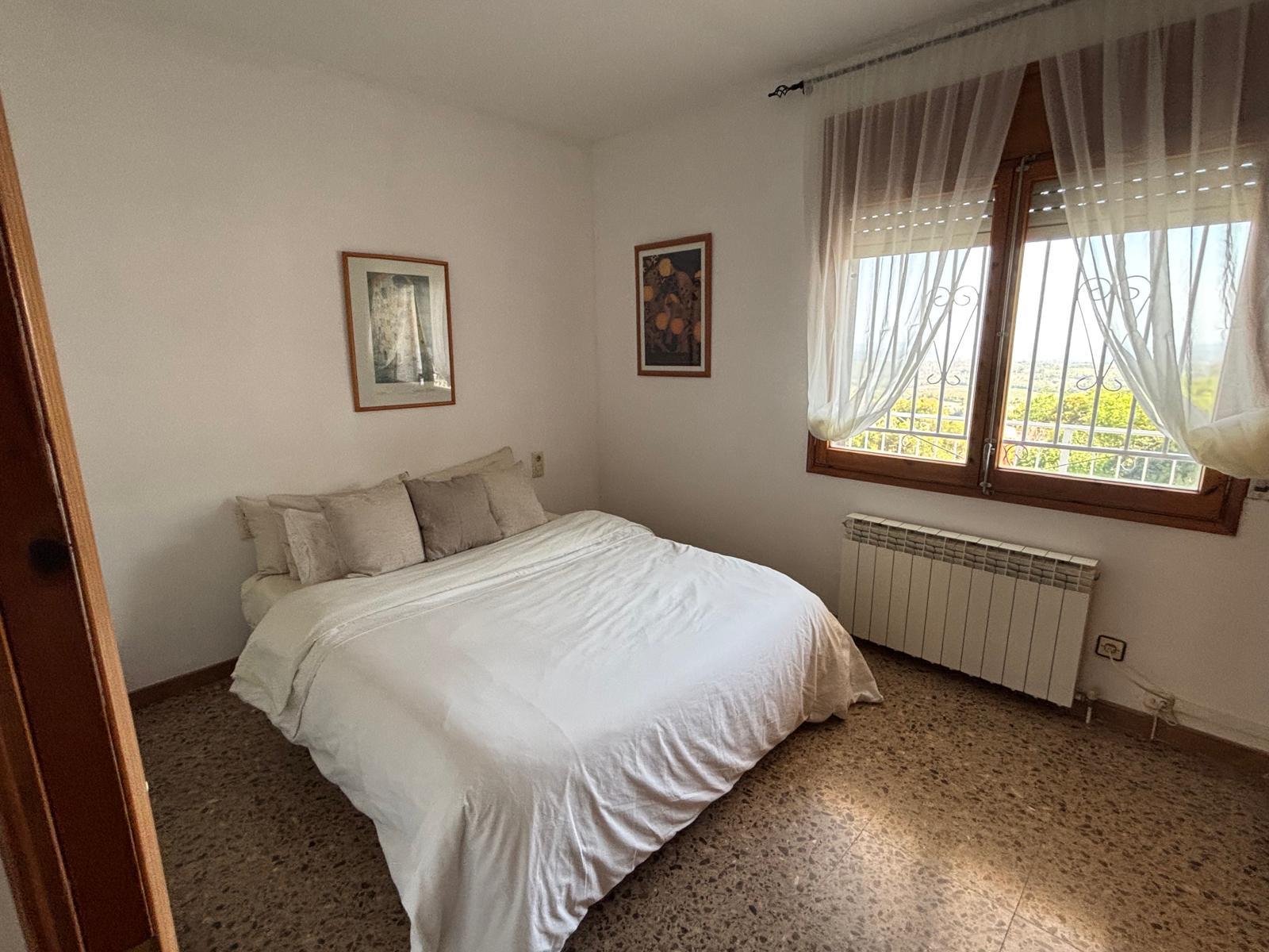 Imagen 22 Casa en venta en Mediona / Cerca del centro de la urbanización