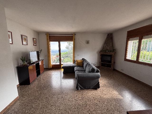 Imagen 14 Inmueble 303609 - Casa en venta en Mediona / Cerca del centro de la urbanización