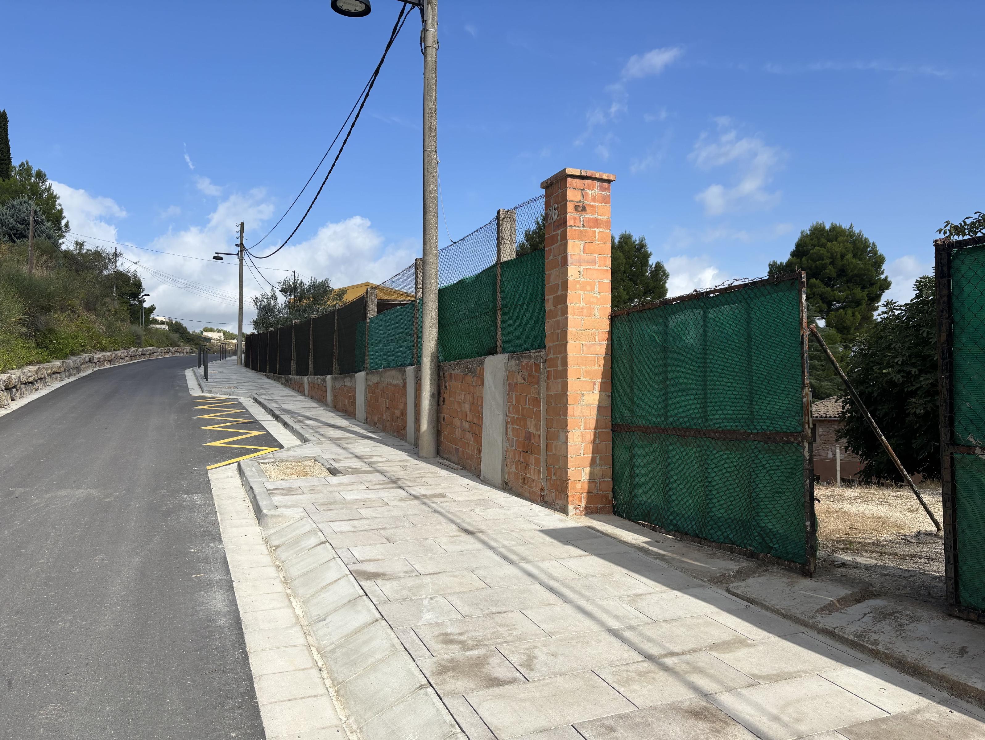 Imagen 5 Solar Urbano en venta en Sant Martí De Tous / Muy cerca del centro
