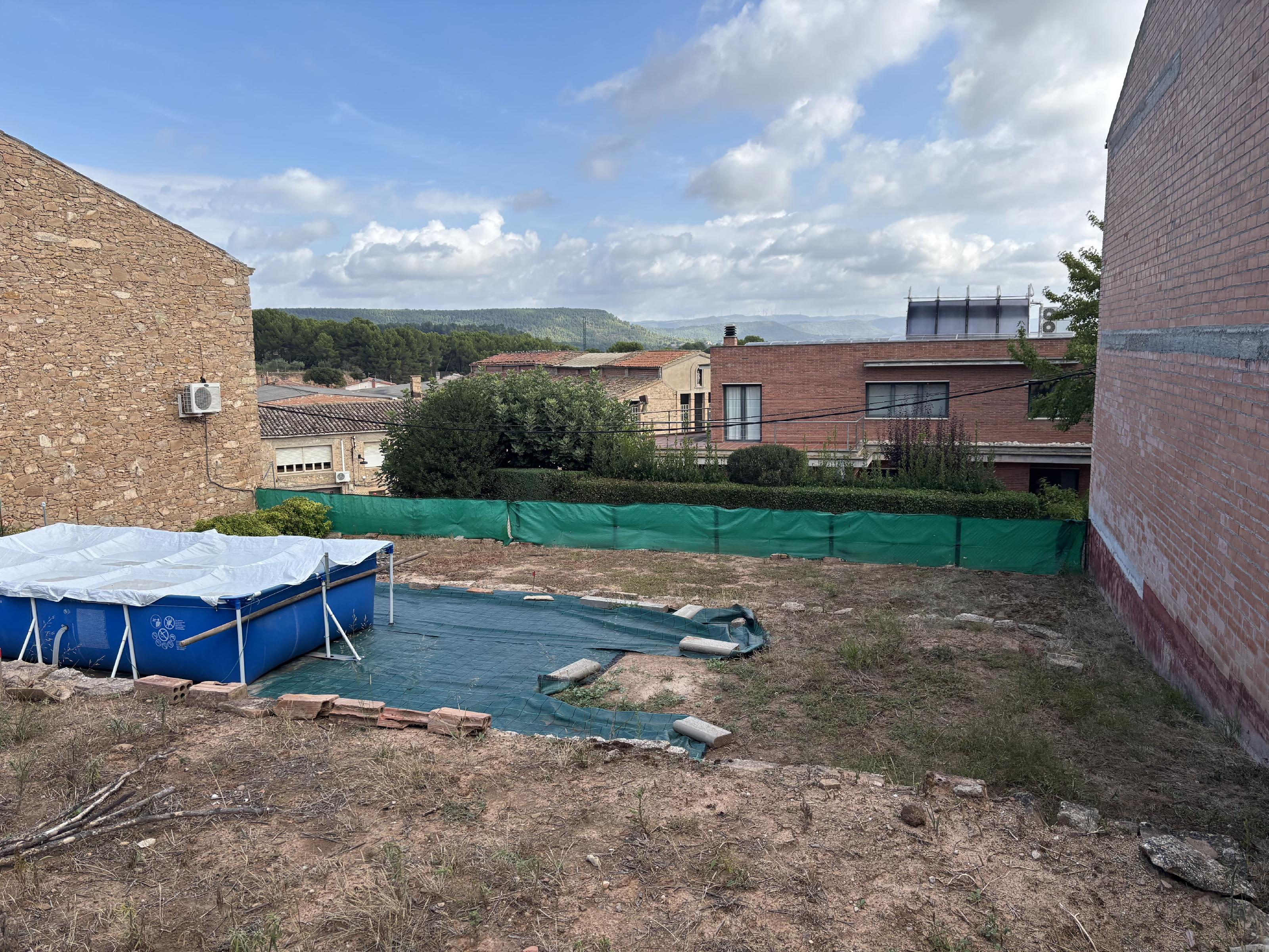 Imagen 6 Solar Urbano en venta en Sant Martí De Tous / Muy cerca del centro