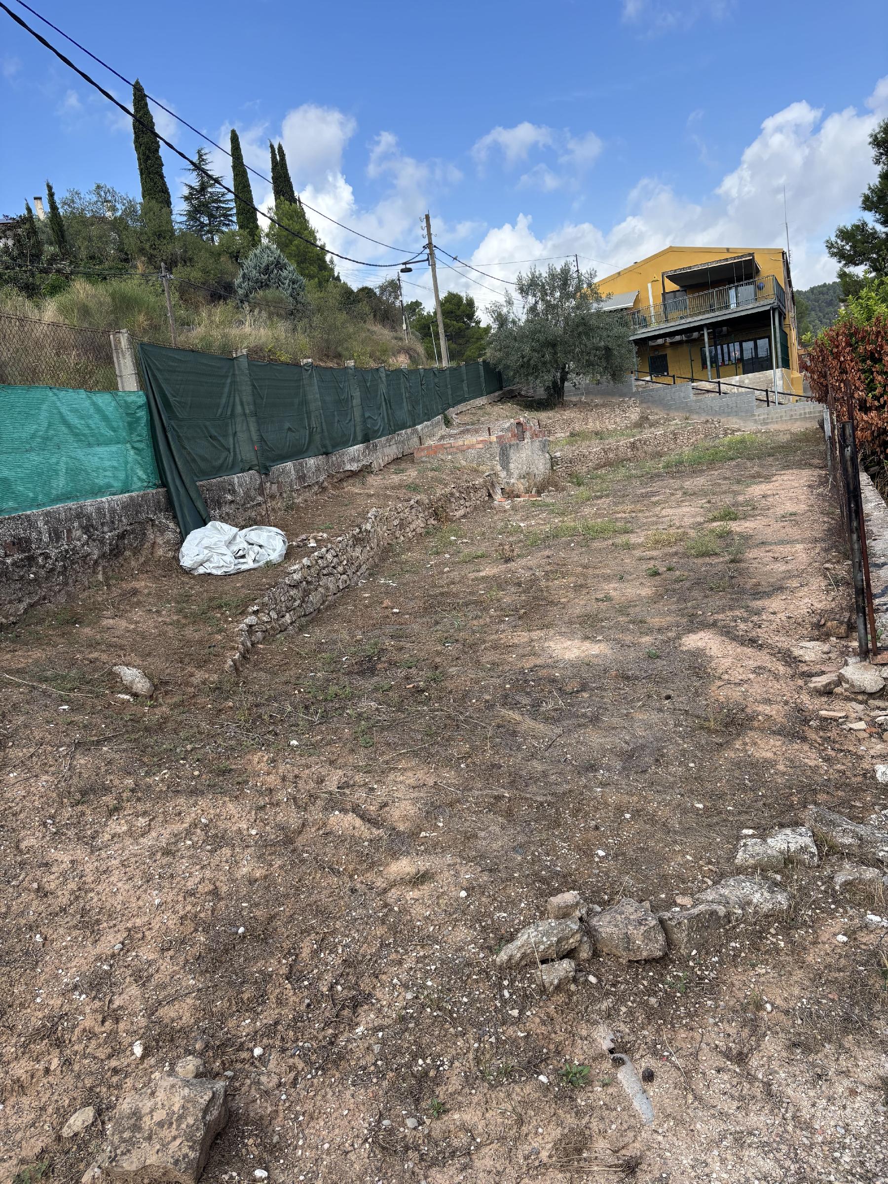 Imagen 5 Solar Urbano en venta en Sant Martí De Tous / Molt a prop del centre