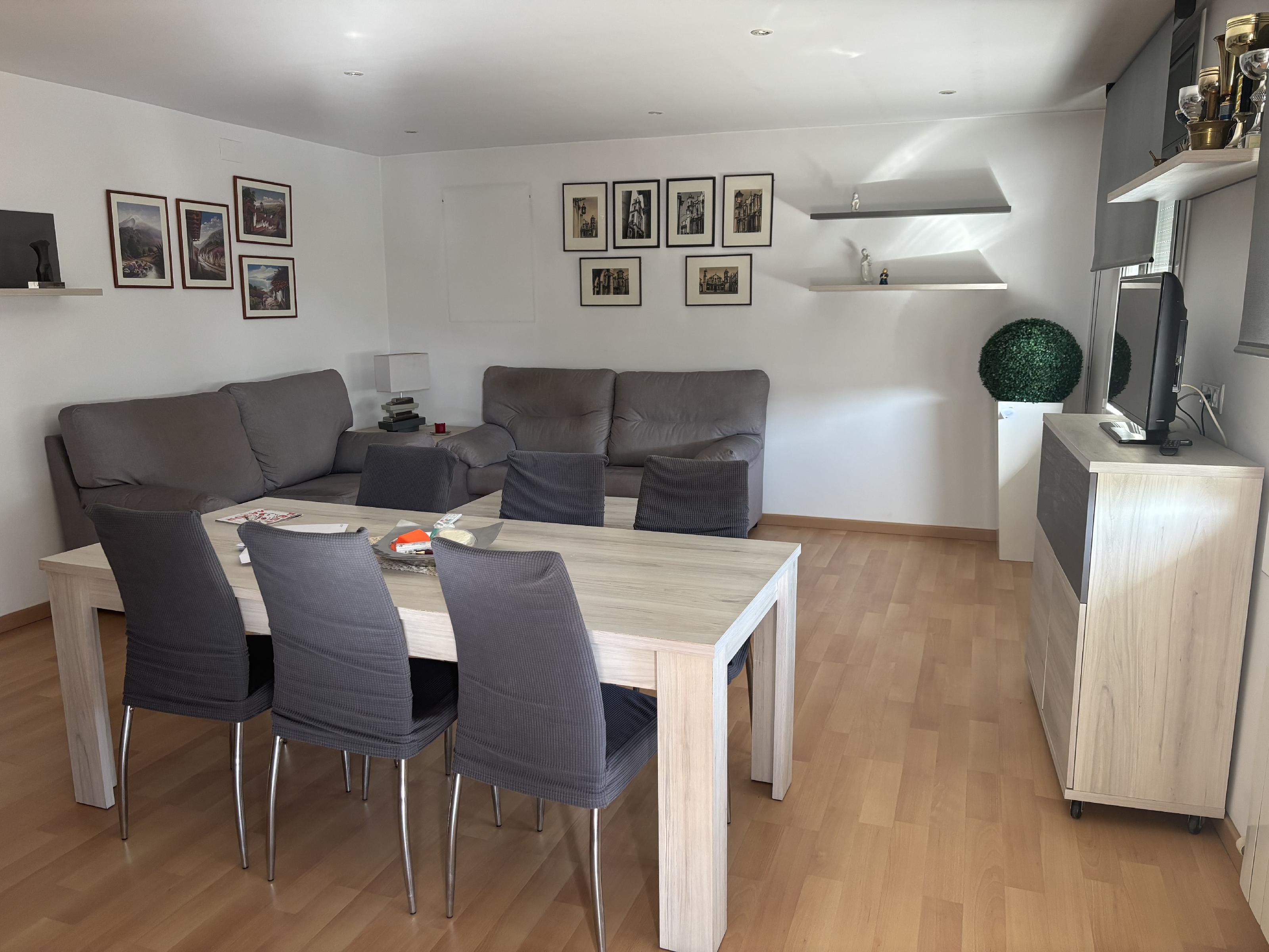 Imagen 1 Piso en venta en Igualada / Cerca del  Paseo Mossén Jacint Verdaguer