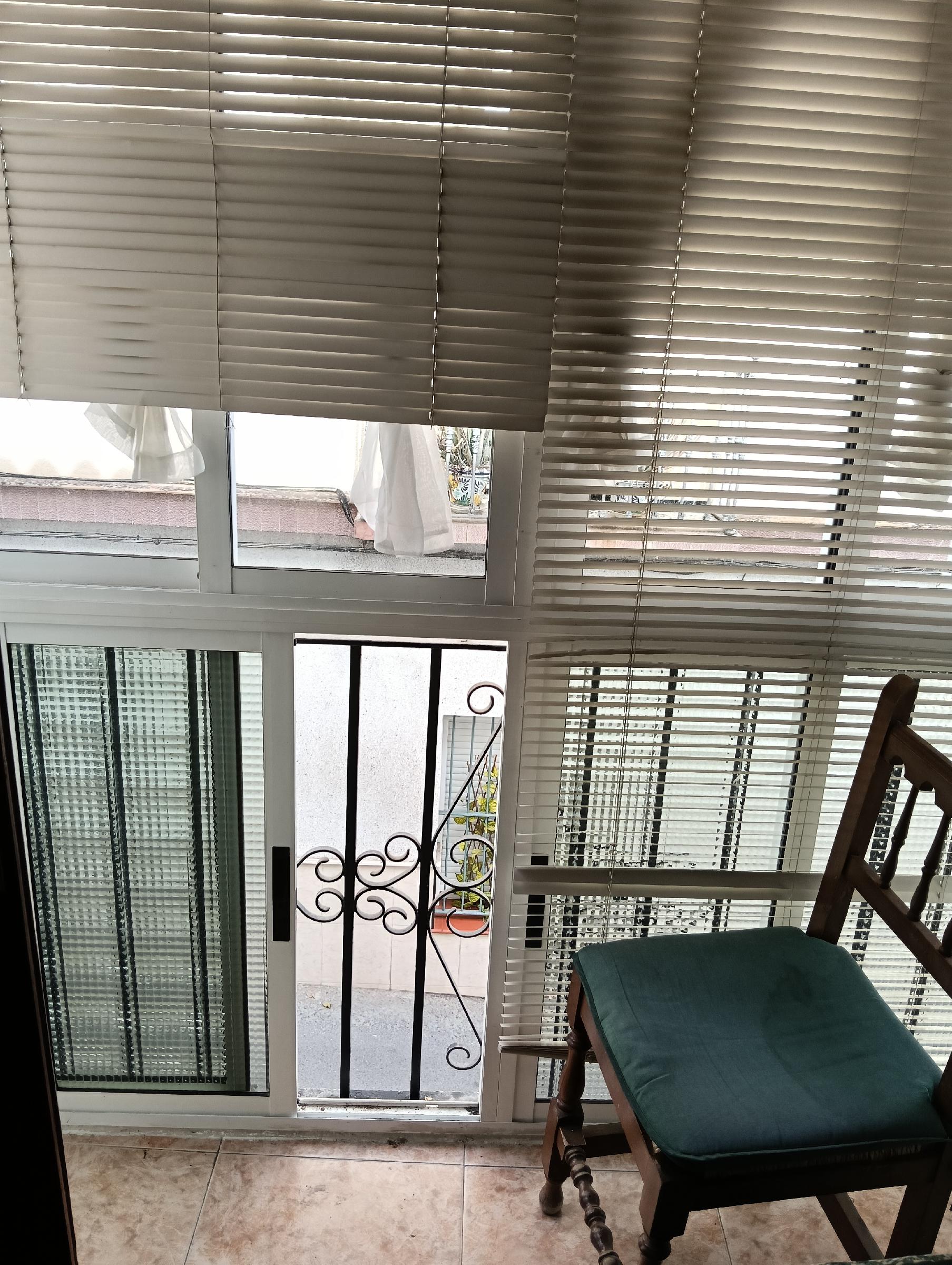 Imagen 14 Piso en venta en Arcos De La Frontera / Ubicado cerca del parking centro de Arcos.