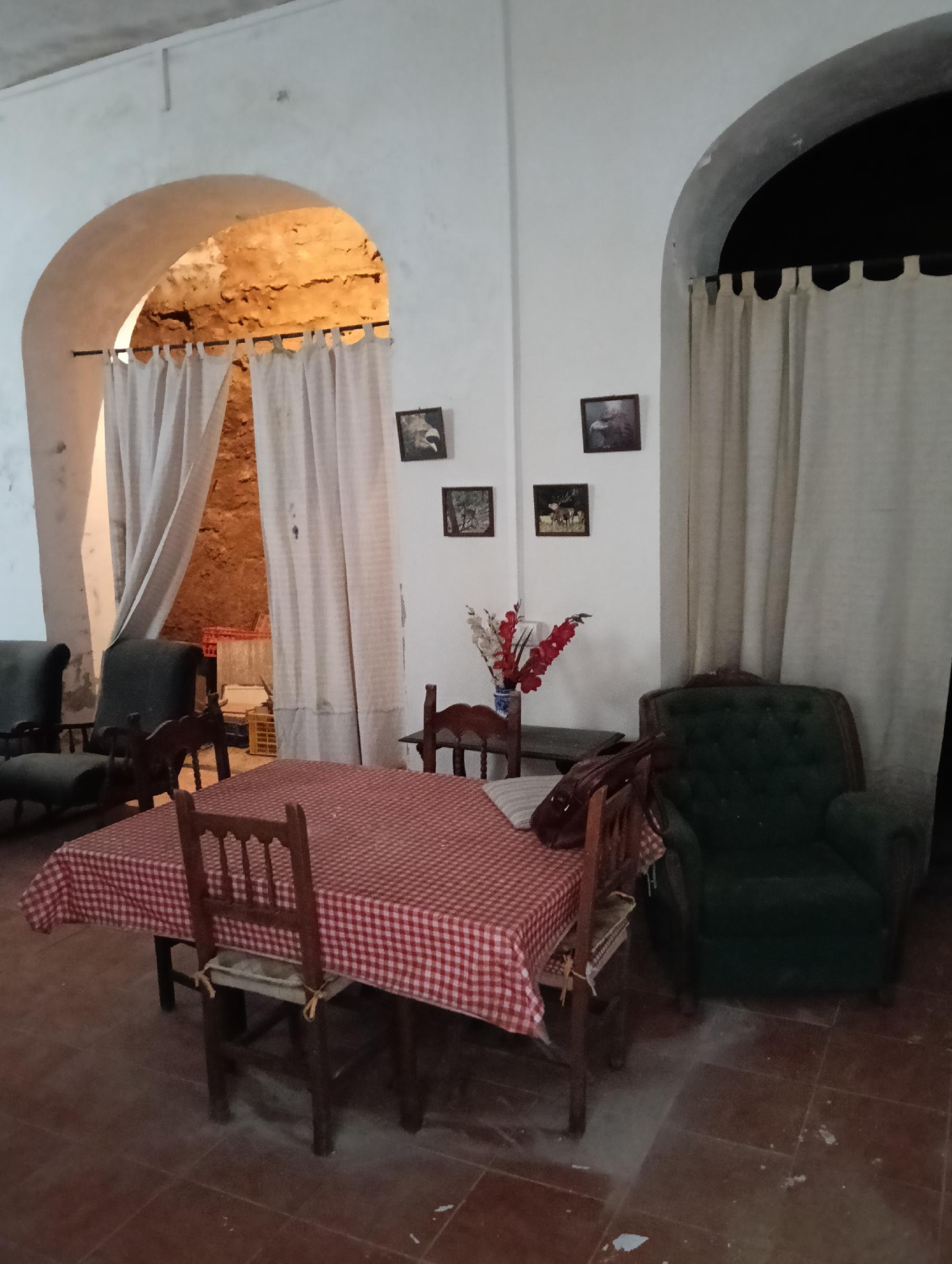 Imagen 15 Piso en venta en Arcos De La Frontera / Ubicado cerca del parking centro de Arcos.