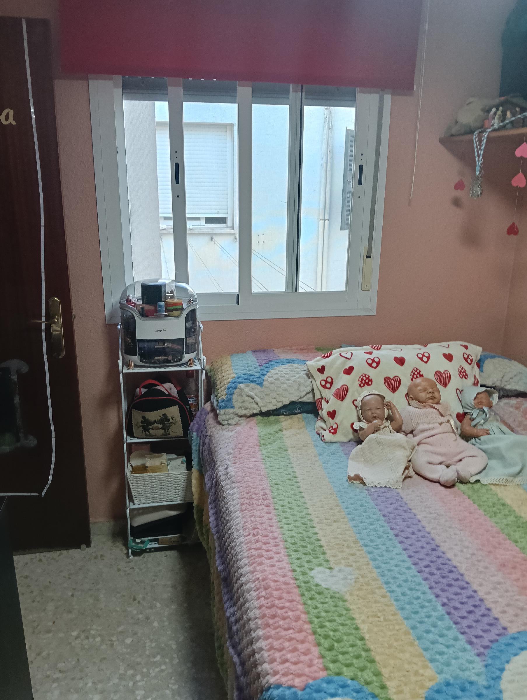 Imagen 5 Casa en venta en Jerez De La Frontera / Ubicado al lado de parque de los patos y hospital sur.