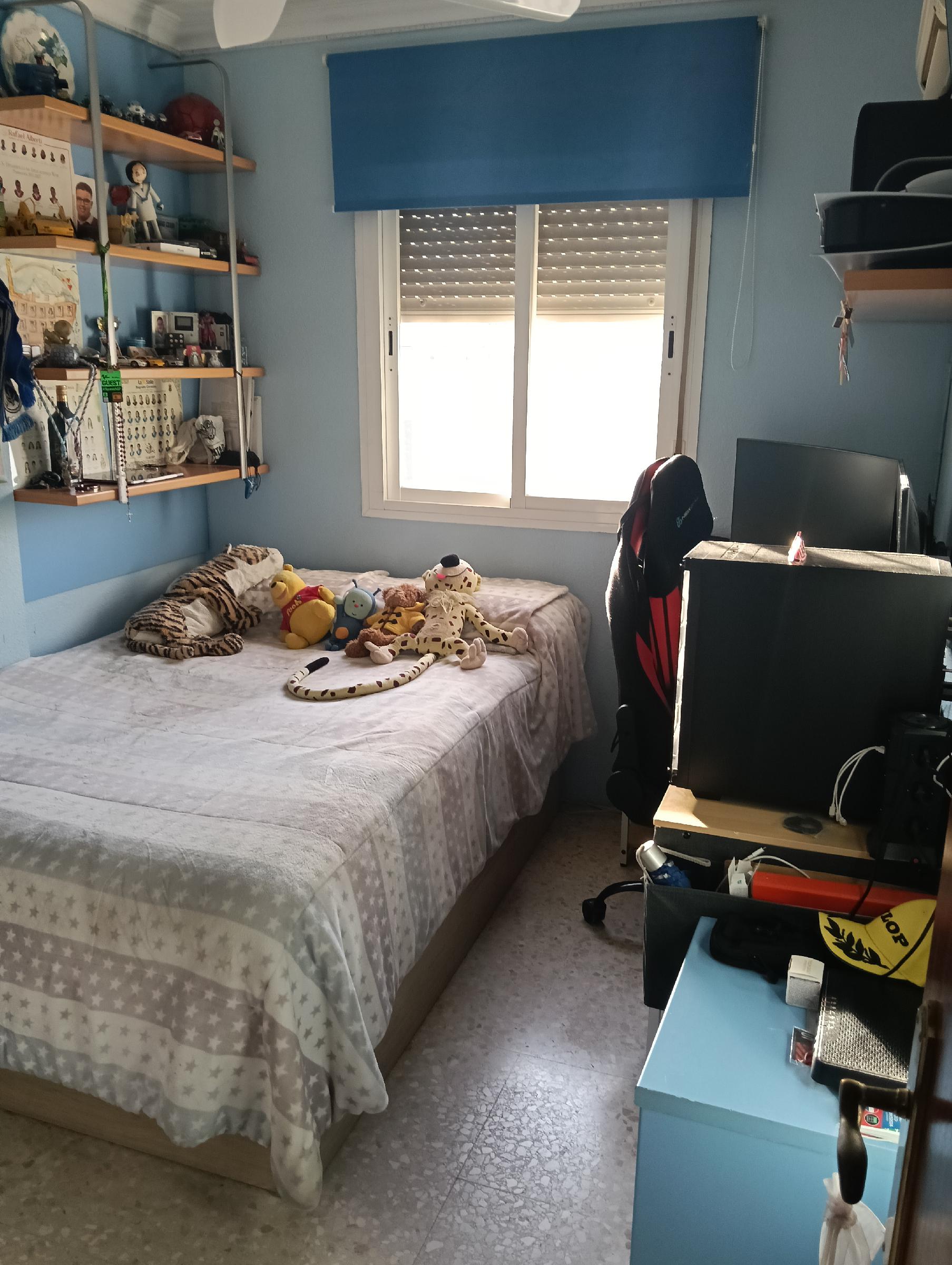 Imagen 6 Casa en venta en Jerez De La Frontera / Ubicado al lado de parque de los patos y hospital sur.