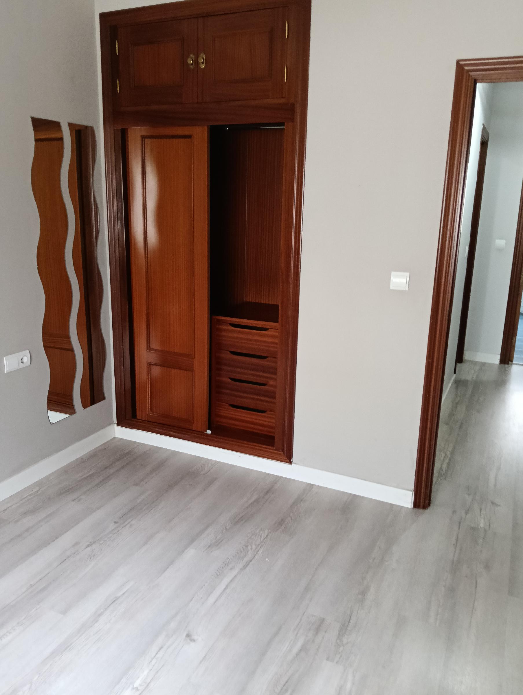 Imagen 17 Piso en venta en Puerto De Santa María El / A 150 metros de la Plaza de España