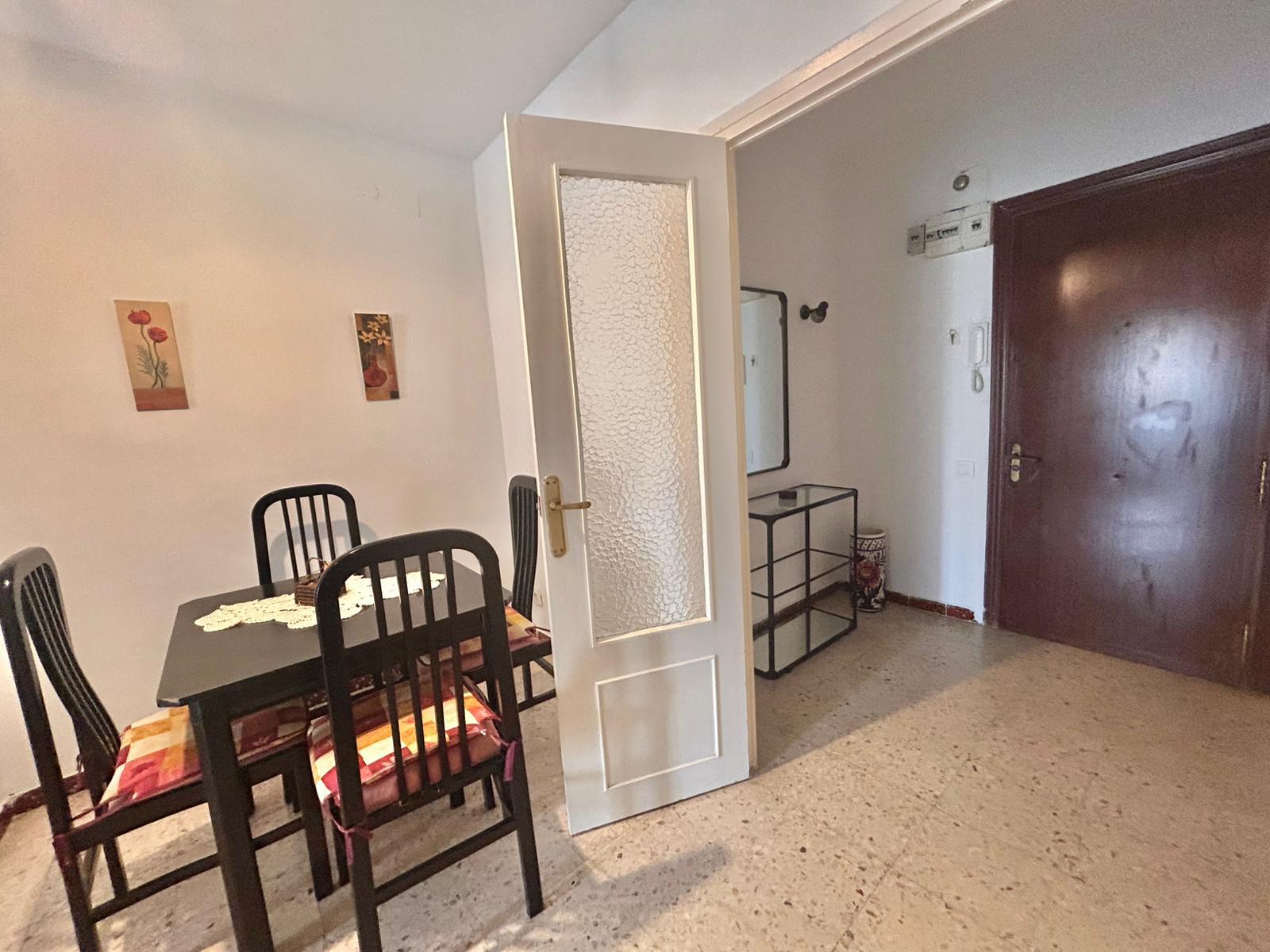 Imagen 13 Piso en alquiler en Cádiz / Al lado del Estadio Nuevo Mirandilla.