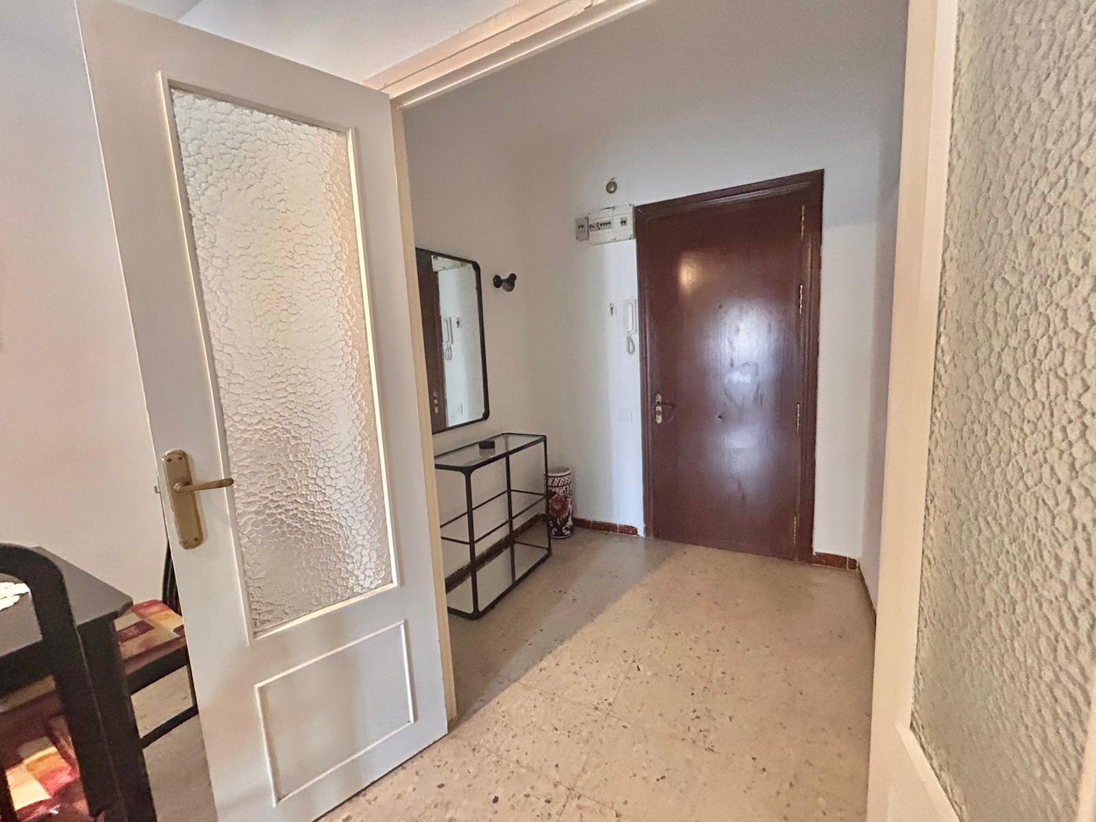 Imagen 15 Piso en alquiler en Cádiz / Al lado del Estadio Nuevo Mirandilla.