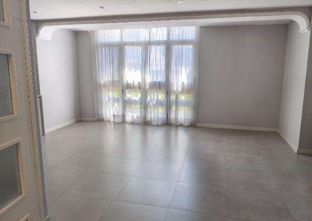 Imagen 6 Inmueble 299315 - Piso en venta en Cádiz / Cerca de la playa de la Victoria.