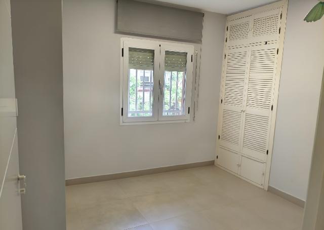 Imagen 3 Inmueble 299315 - Piso en venta en Cádiz / Cerca de la playa de la Victoria.