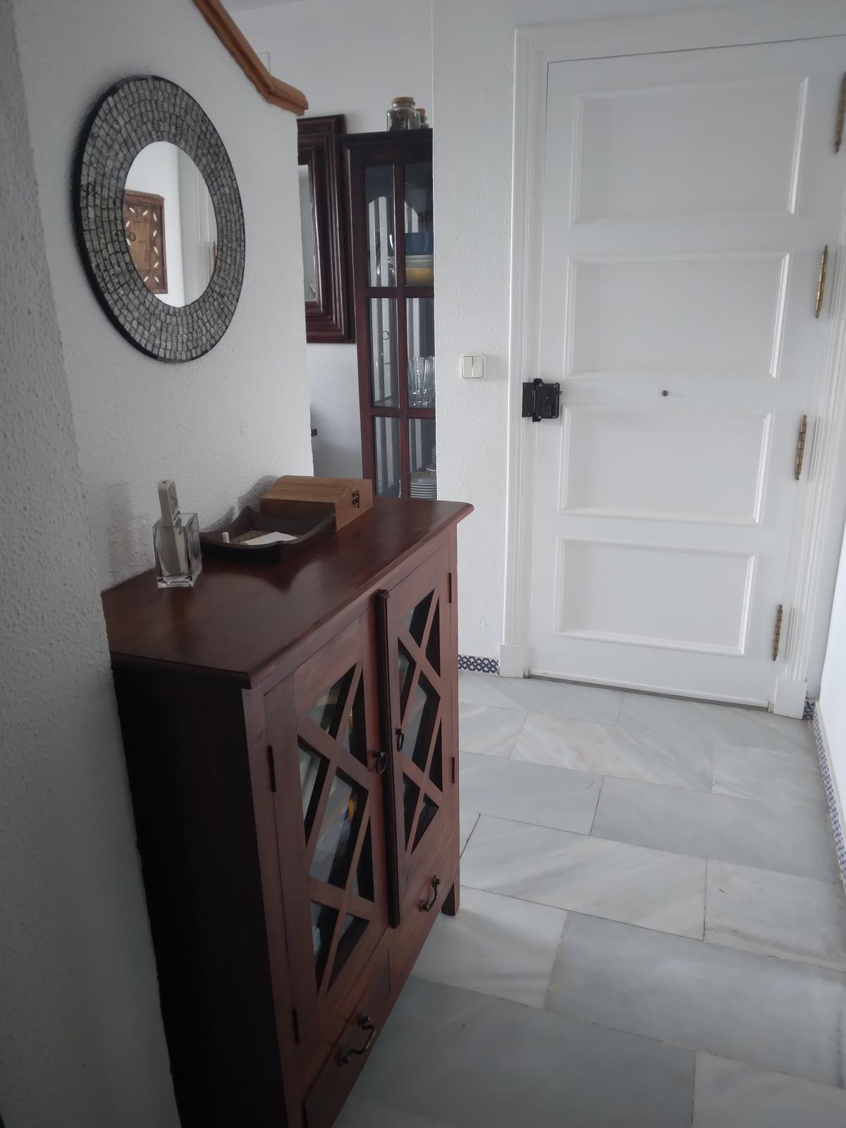 Imagen 2 Dúplex en venta en Chiclana De La Frontera / Ubicada muy cerca  de la playa de Sancti Petri.