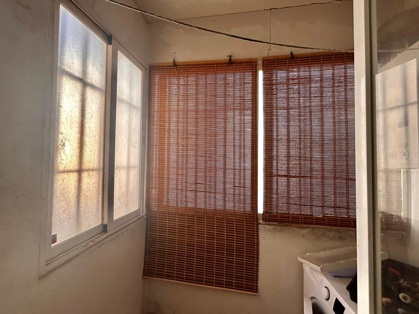 Imagen 4 Piso en venta en Villamartín / Cerca de la Plaza de Toros Villamartín.