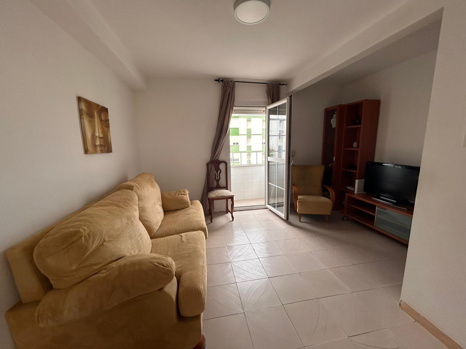 Imagen 4 Piso en venta en Cádiz / Cerca del Centro de Salud la Paz.