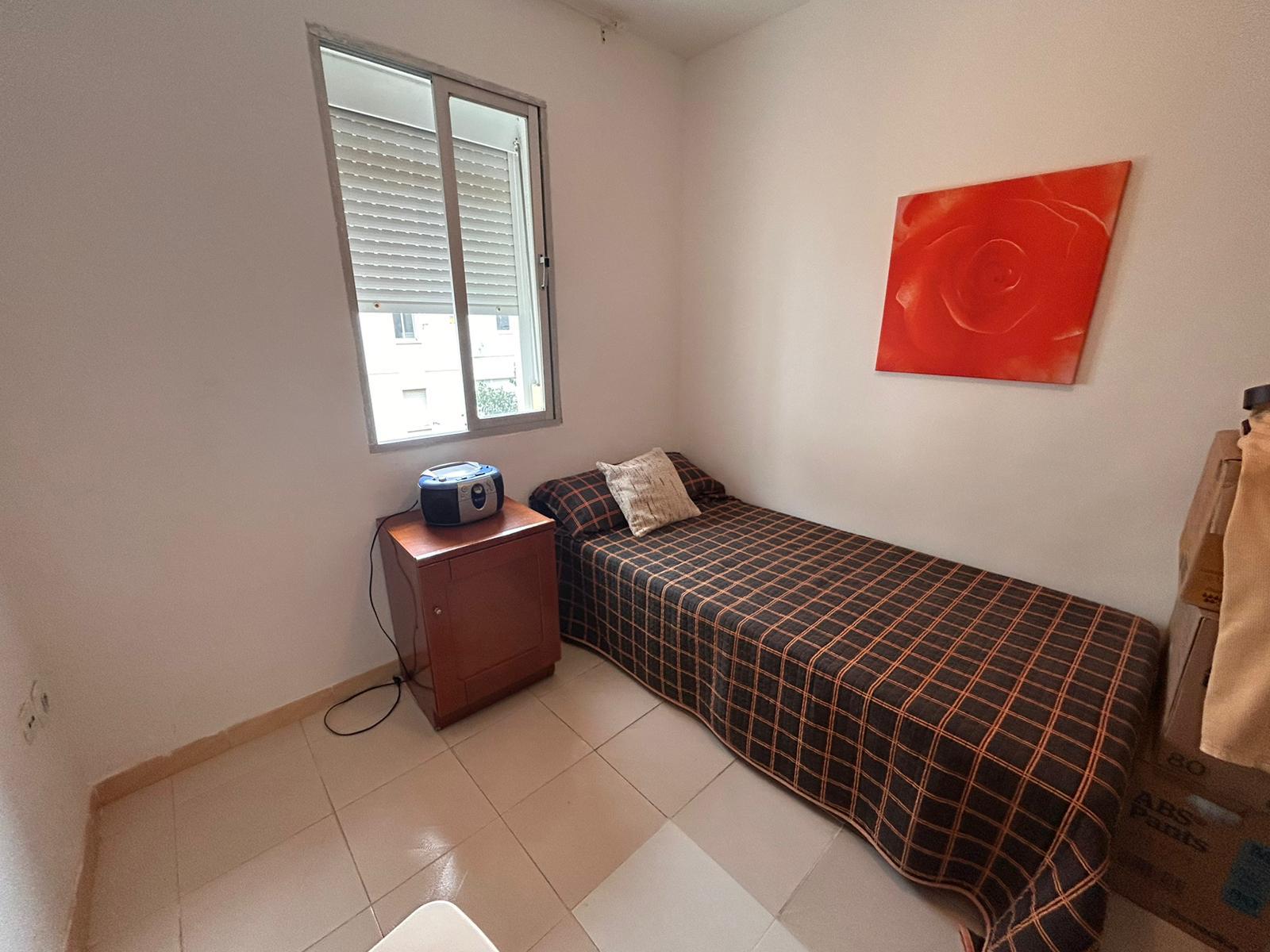 Imagen 29 Piso en venta en Cádiz / Cerca del Centro de Salud la Paz.