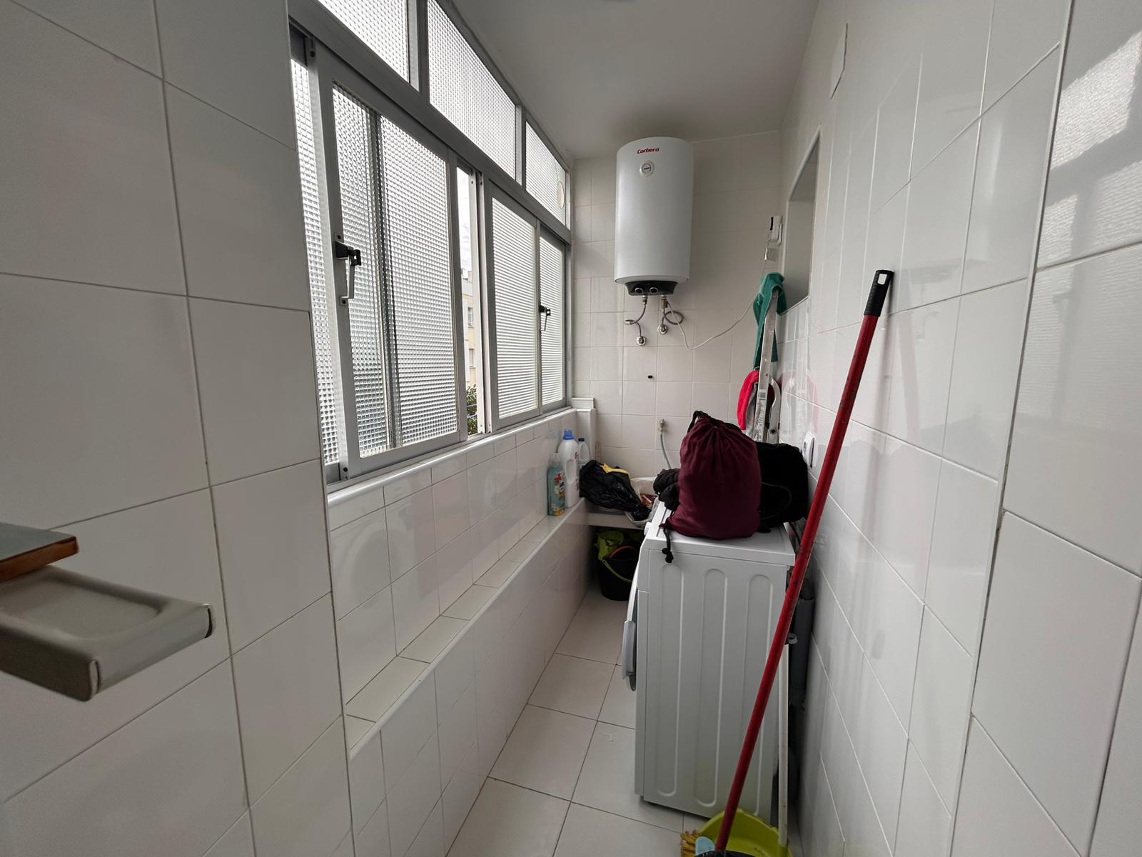 Imagen 13 Piso en venta en Cádiz / Cerca del Centro de Salud la Paz.