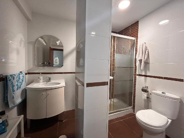 Imagen 15 Inmueble 299577 - Piso en venta en Cádiz / Cerca del Centro de Salud la Paz.