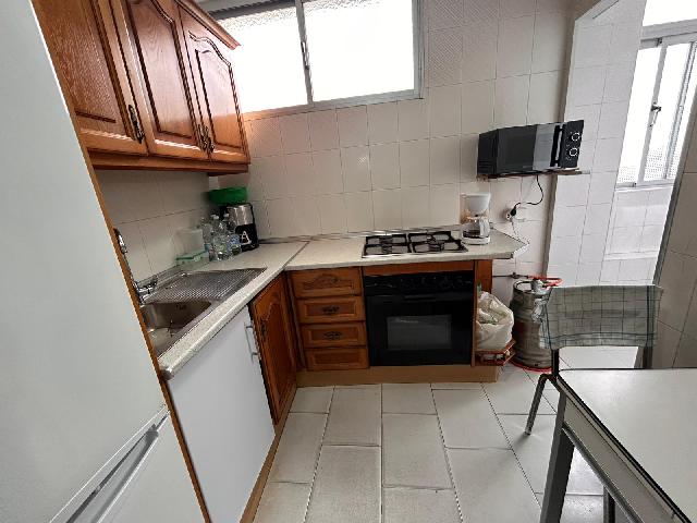 Imagen 8 Inmueble 299577 - Piso en venta en Cádiz / Cerca del Centro de Salud la Paz.