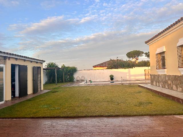 Imagen 11 Inmueble 299607 - Casa en venta en Chiclana De La Frontera / Cerca de la Venta del Burro