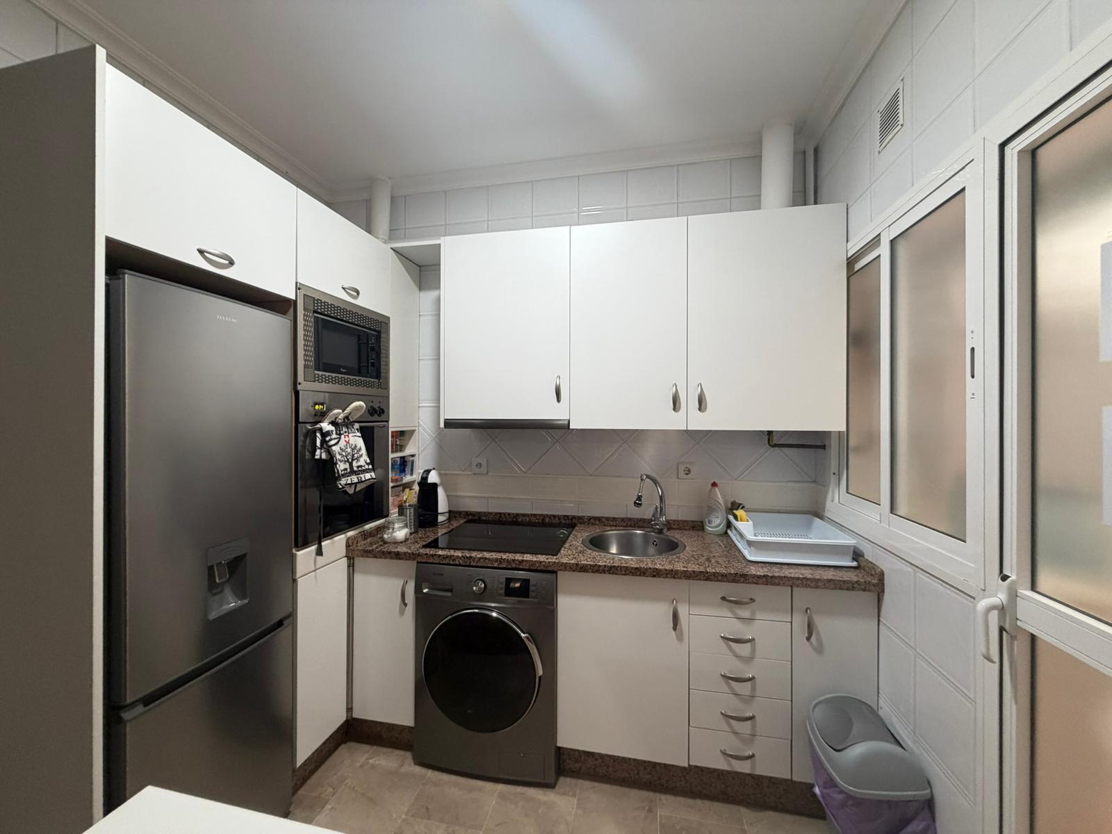 Imagen 9 Piso en venta en Cádiz / Cerca de la Caleta y Valcácel